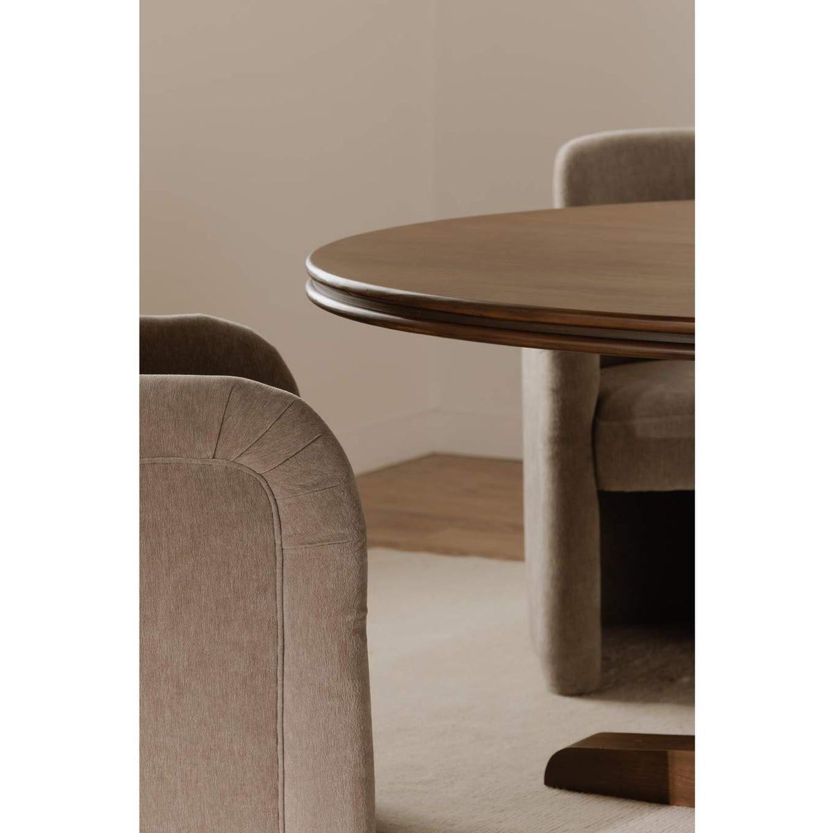 VL-1087-03-0 Charles Dining Table Brown