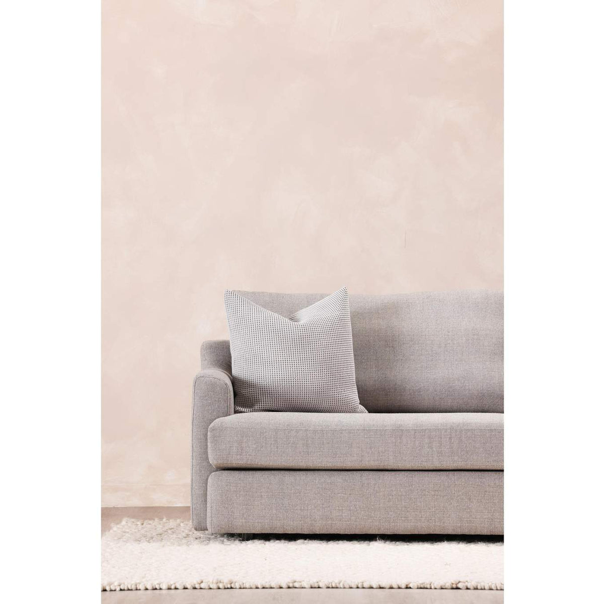 XU-1026-29 Ria Pillow Dove Grey