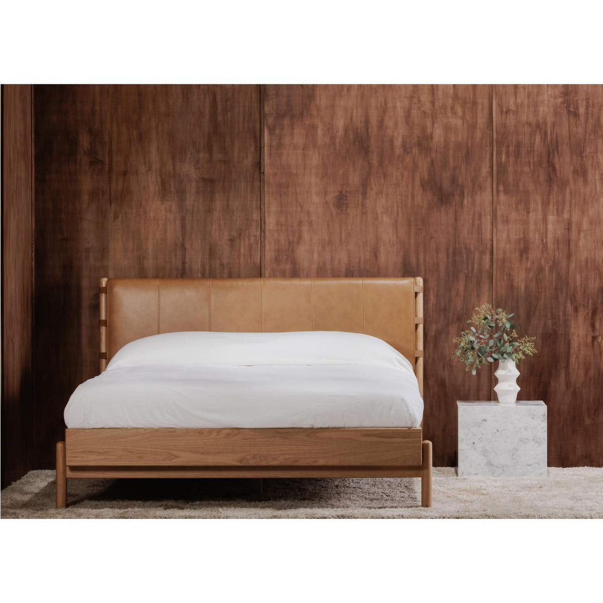 YC-1045-24-0 Colby Queen Bed Brown