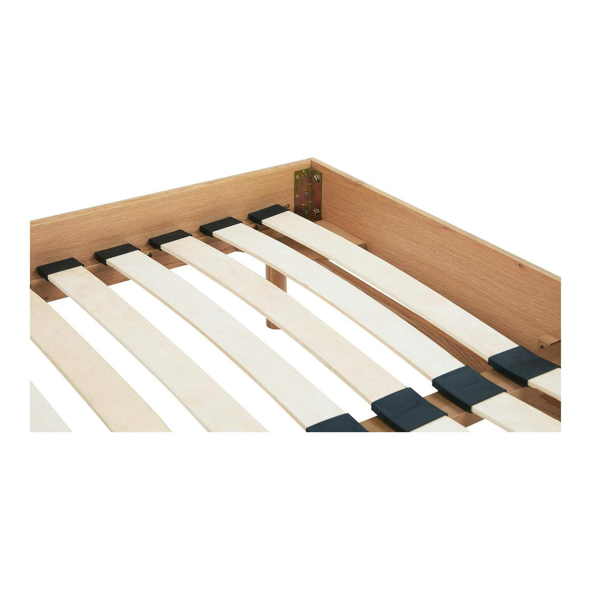YC-1046-24-0 Colby King Bed Brown