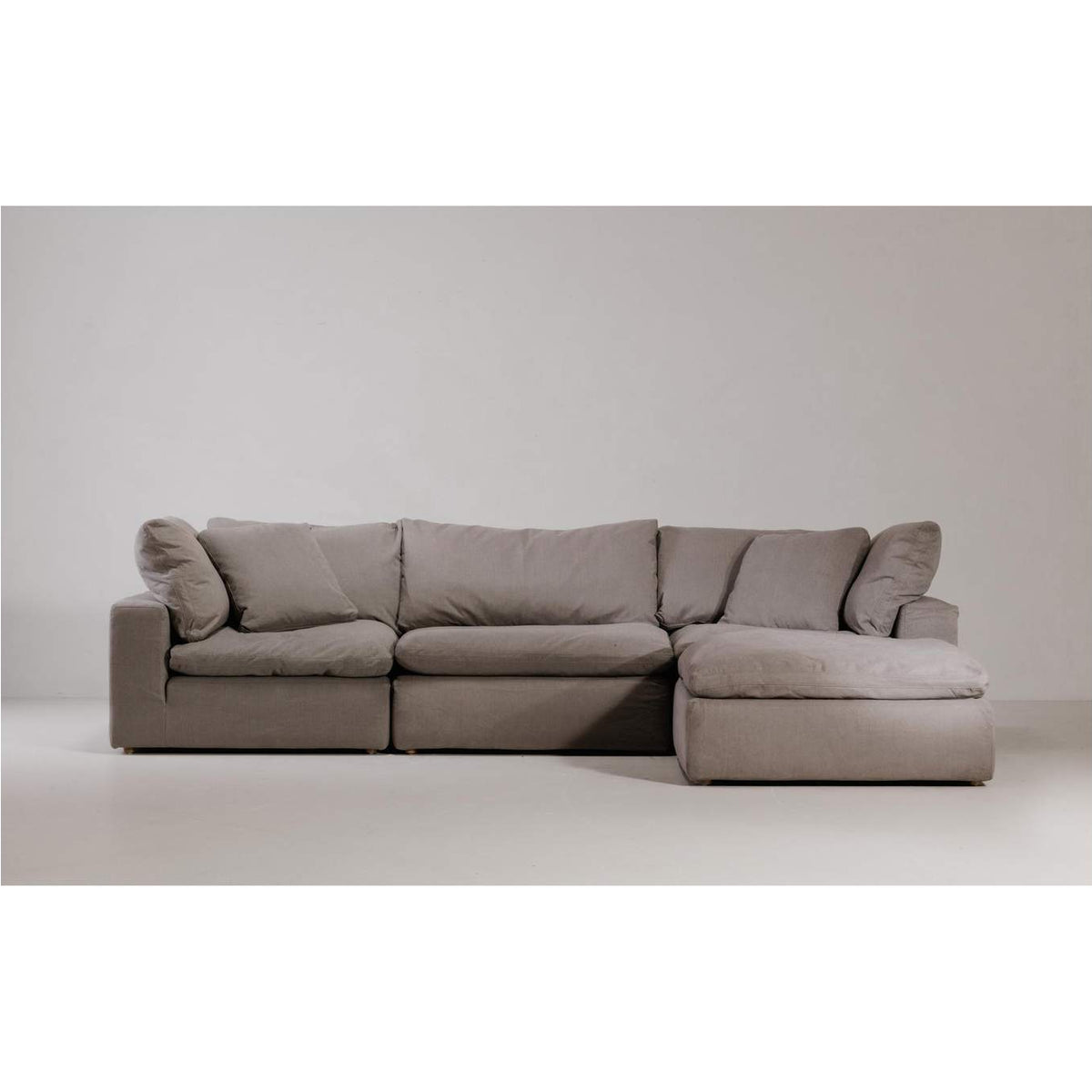 YJ-1015-29 Terra Condo Lounge Modular Sectional Light Grey