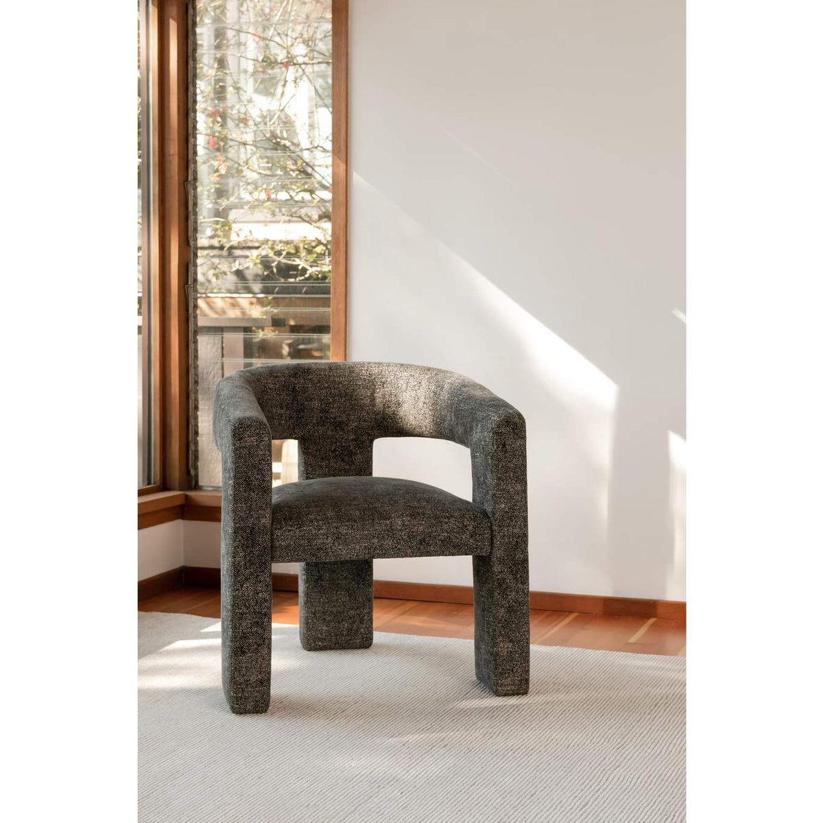 ZT-1032-02 Elo Chair Black