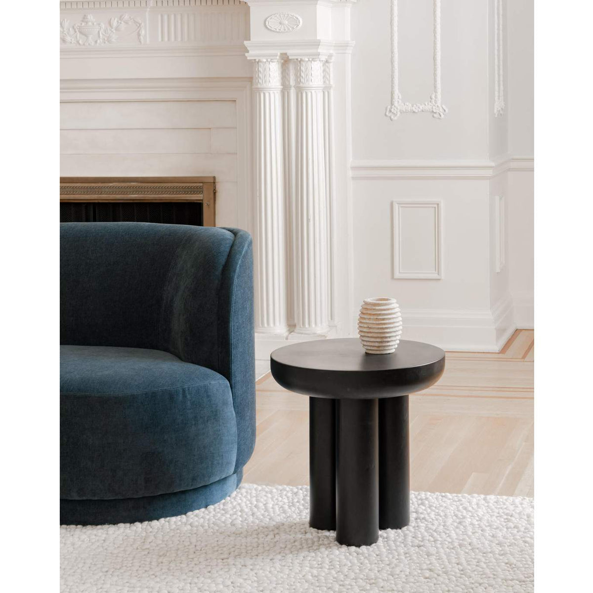 ZT-1036-02-0 Rocca Side Table Black