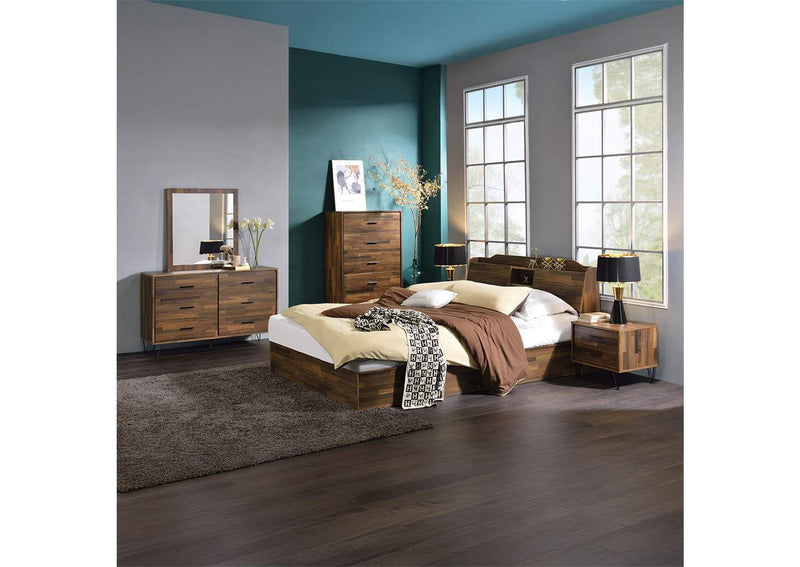 AC00543 Hestia Dresser
