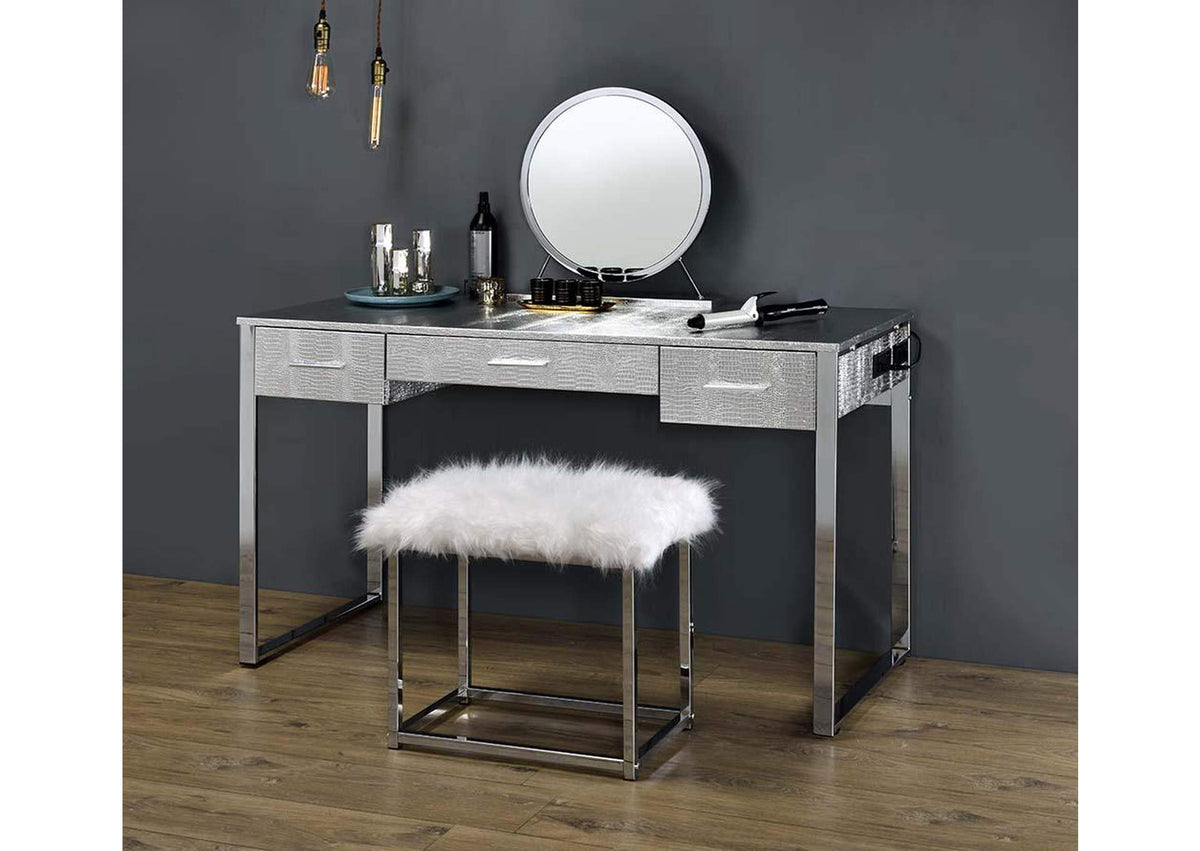 AC00840 Myles Vanity Set with USB