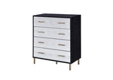 AC00959 Myles Chest