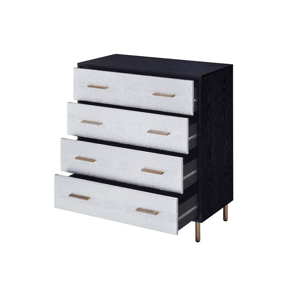 AC00959 Myles Chest