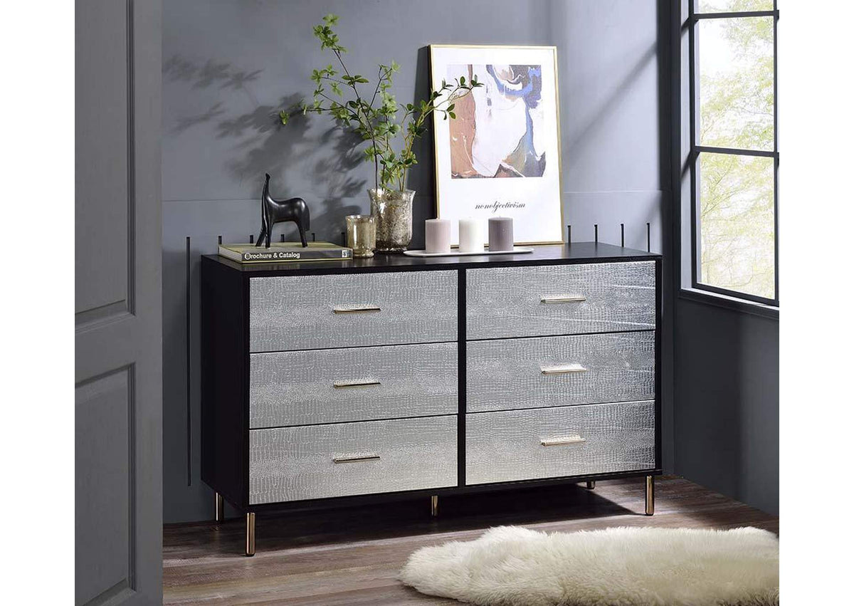 AC00961 Myles Dresser