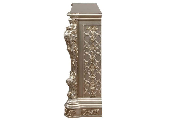 AC01618 Danae Fireplace