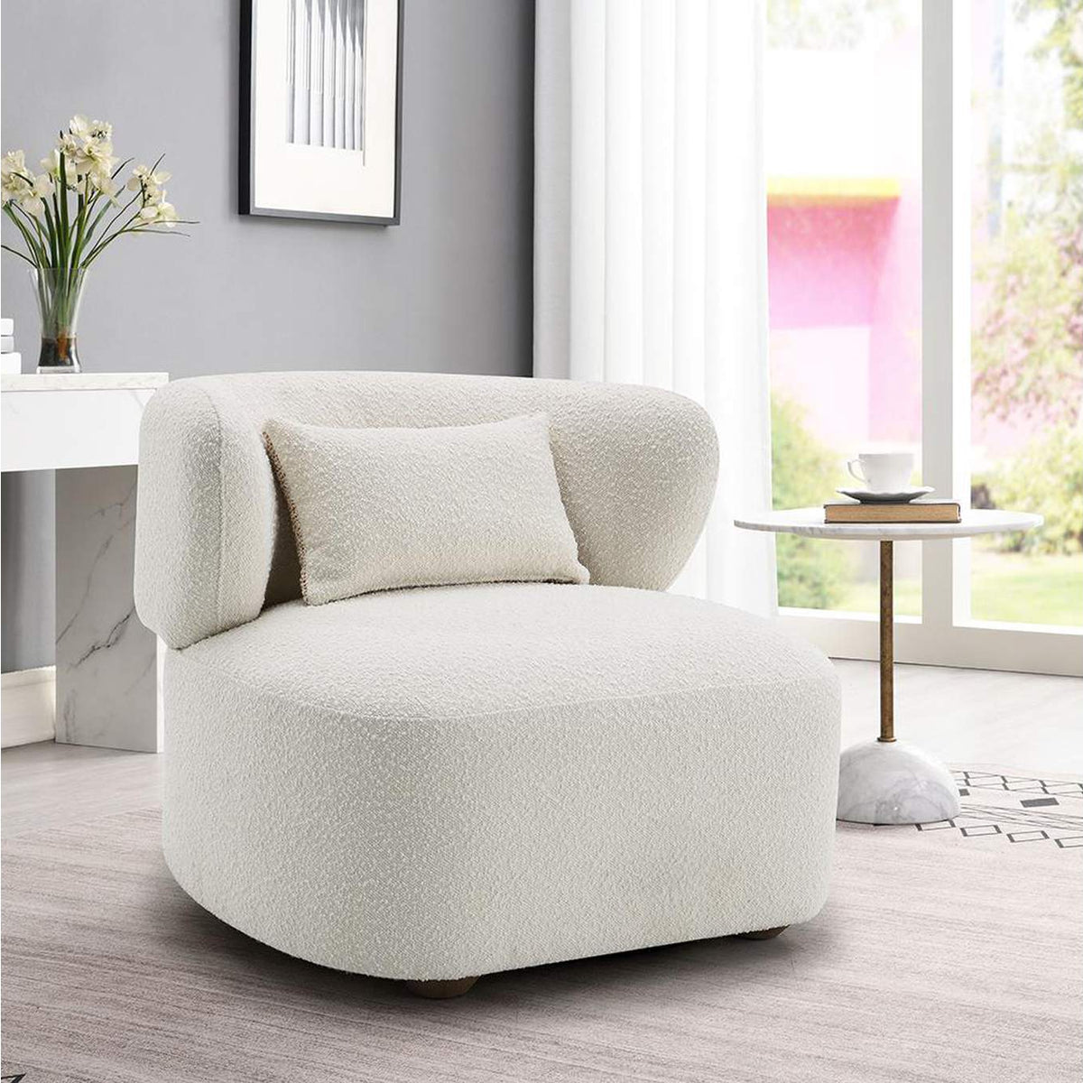 AC02589 Darius Accent Chair with Pillow