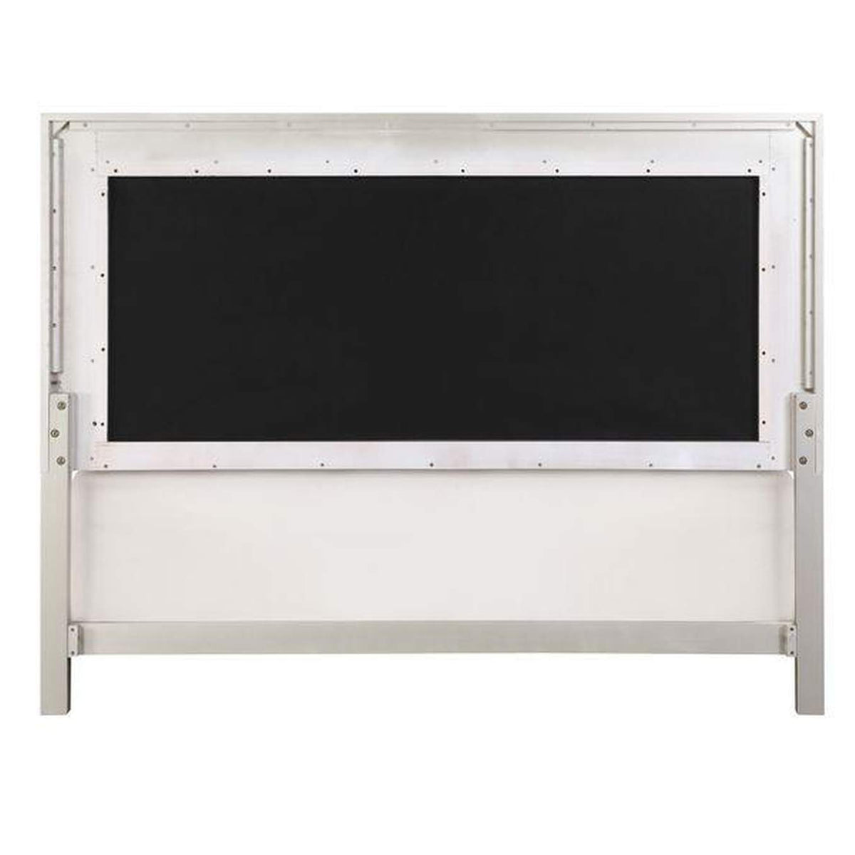 BD00239Q Sliverfluff Queen Bed with Led