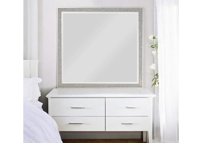 BD00244 Sliverfluff Mirror