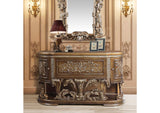 BD00474 Constantine Dresser