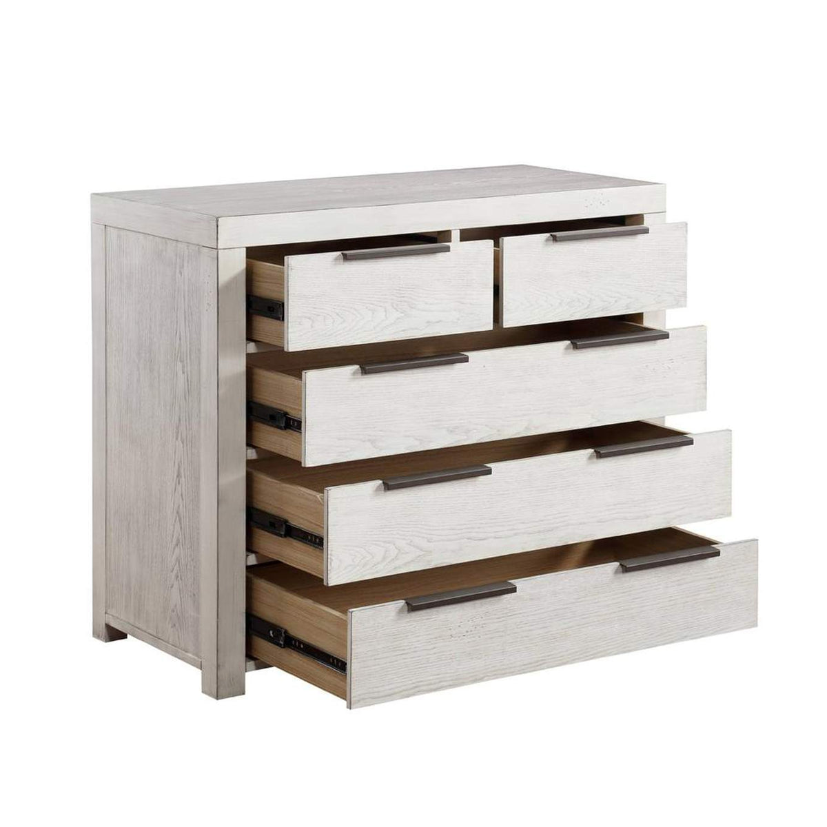 BD00617 Celerina Chest