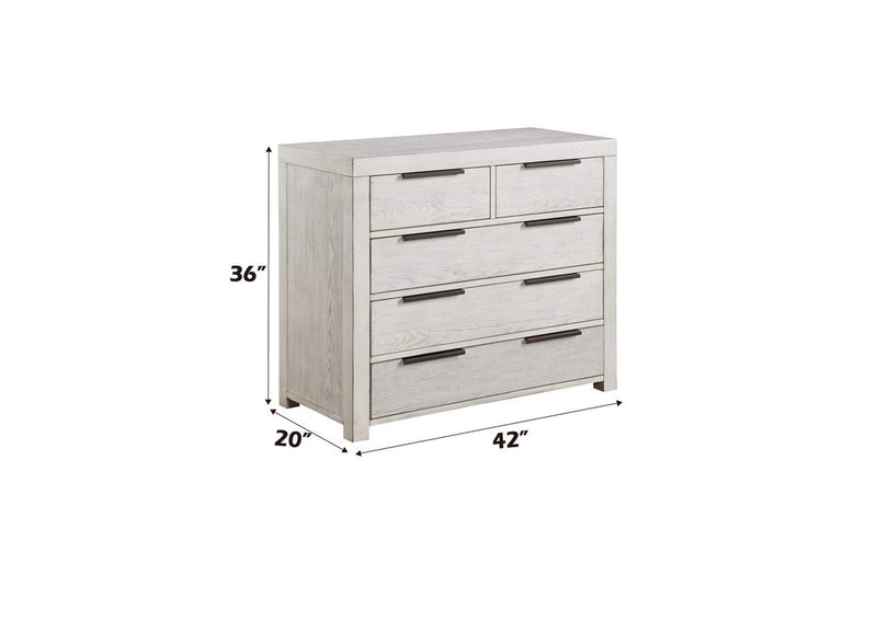 BD00617 Celerina Chest