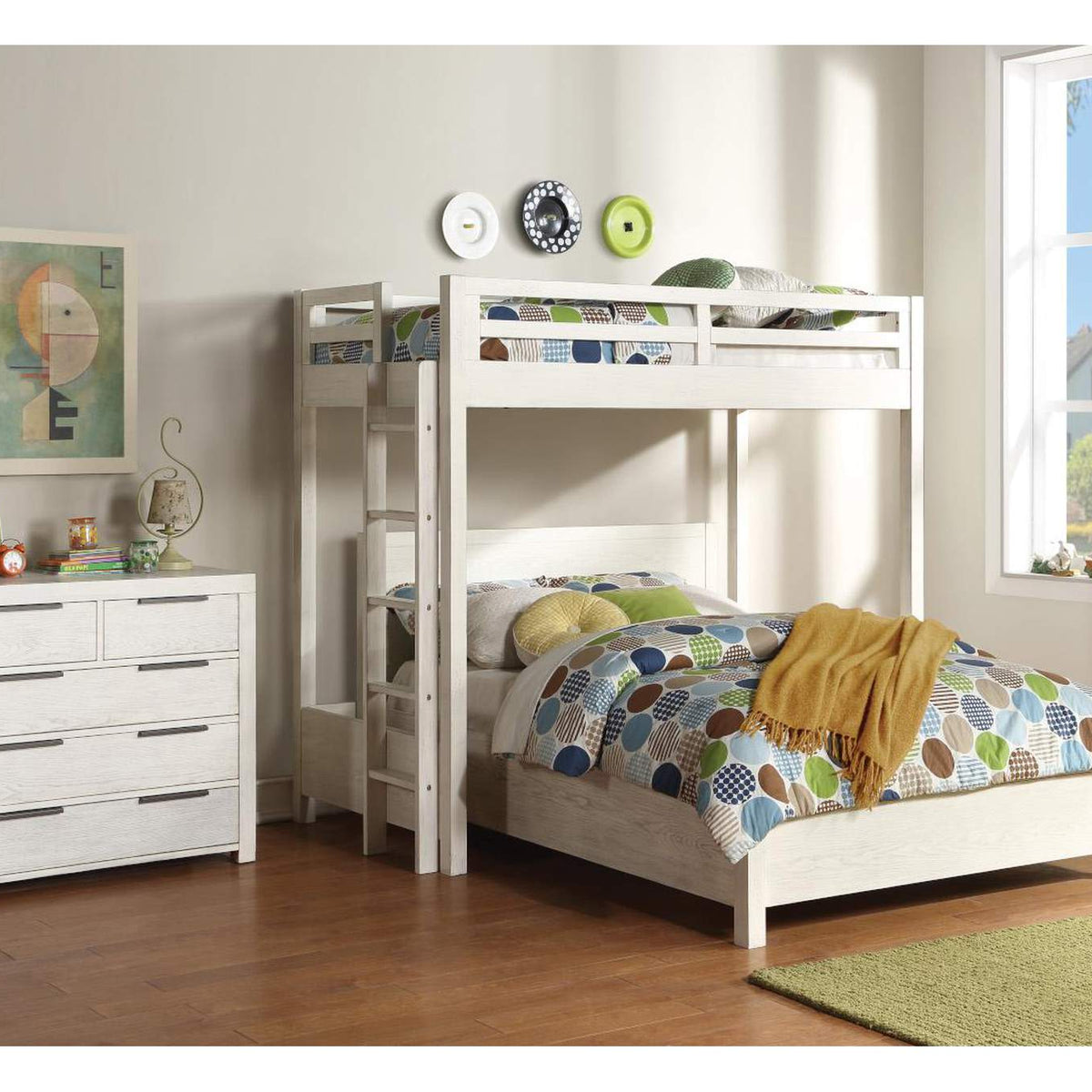 BD00617 Celerina Chest