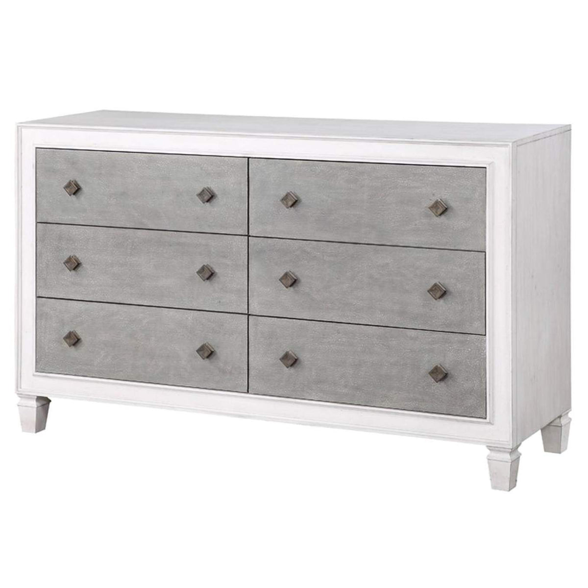 BD00663 Katia Dresser