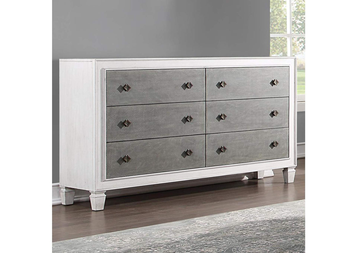 BD00663 Katia Dresser