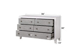 BD00663 Katia Dresser