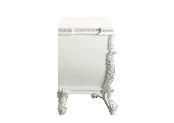 BD00672 Vanaheim Nightstand