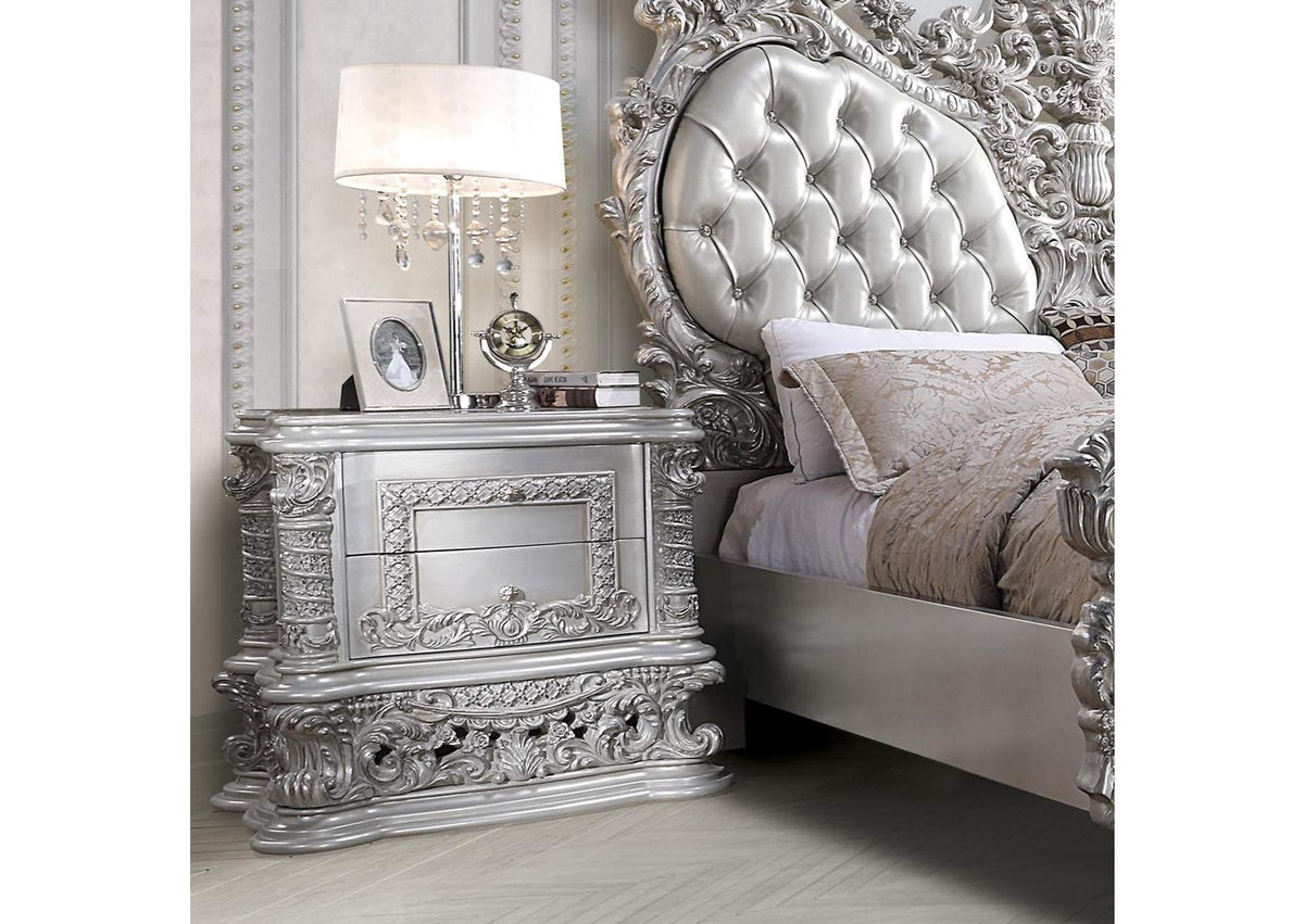BD00684 Valkyrie Nightstand