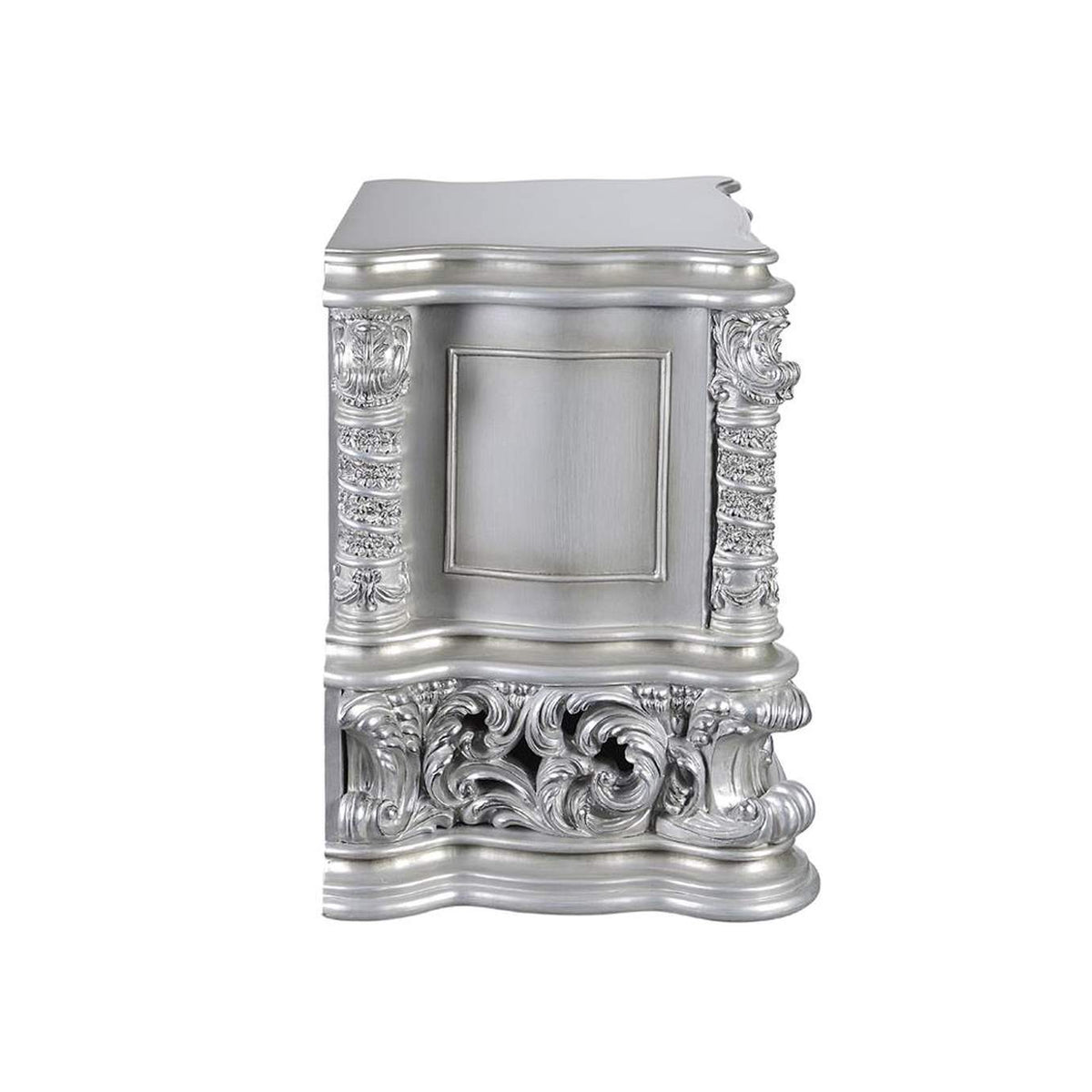 BD00684 Valkyrie Nightstand