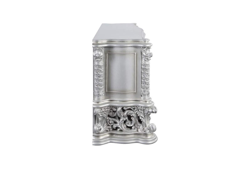 BD00686 Valkyrie Dresser