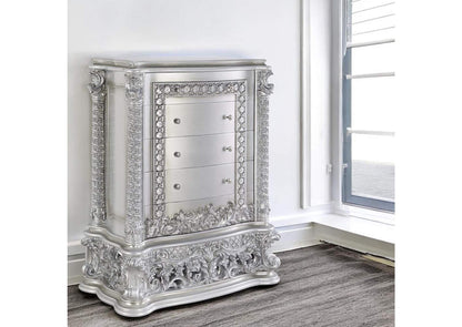 BD00687 Valkyrie Chest
