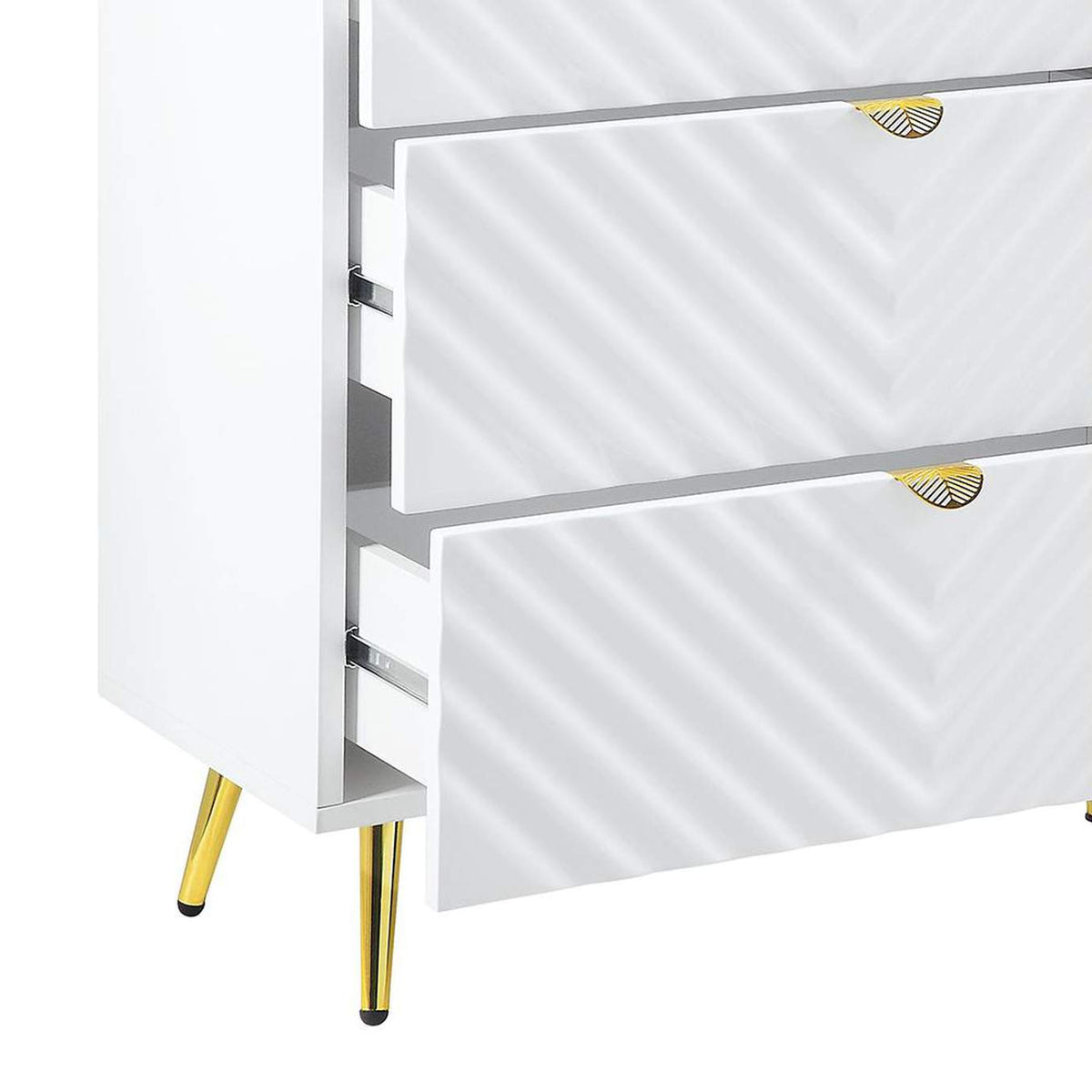 BD01037 Gaines Dresser