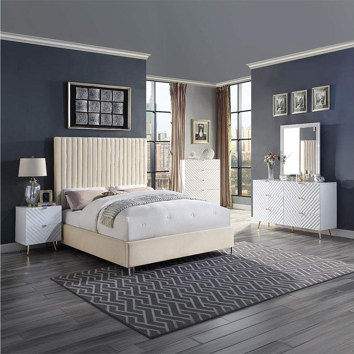 BD01037 Gaines Dresser