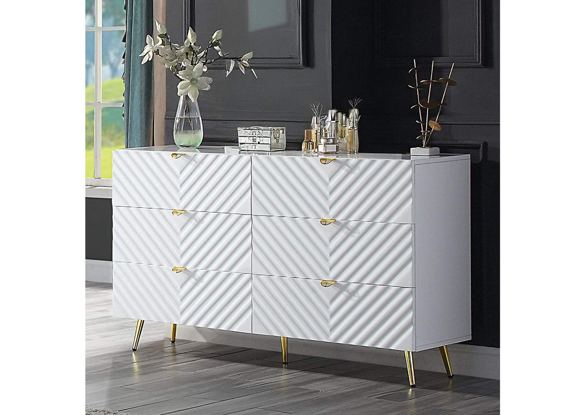 BD01037A Gaines Dresser