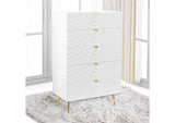 BD01038A Gaines Chest
