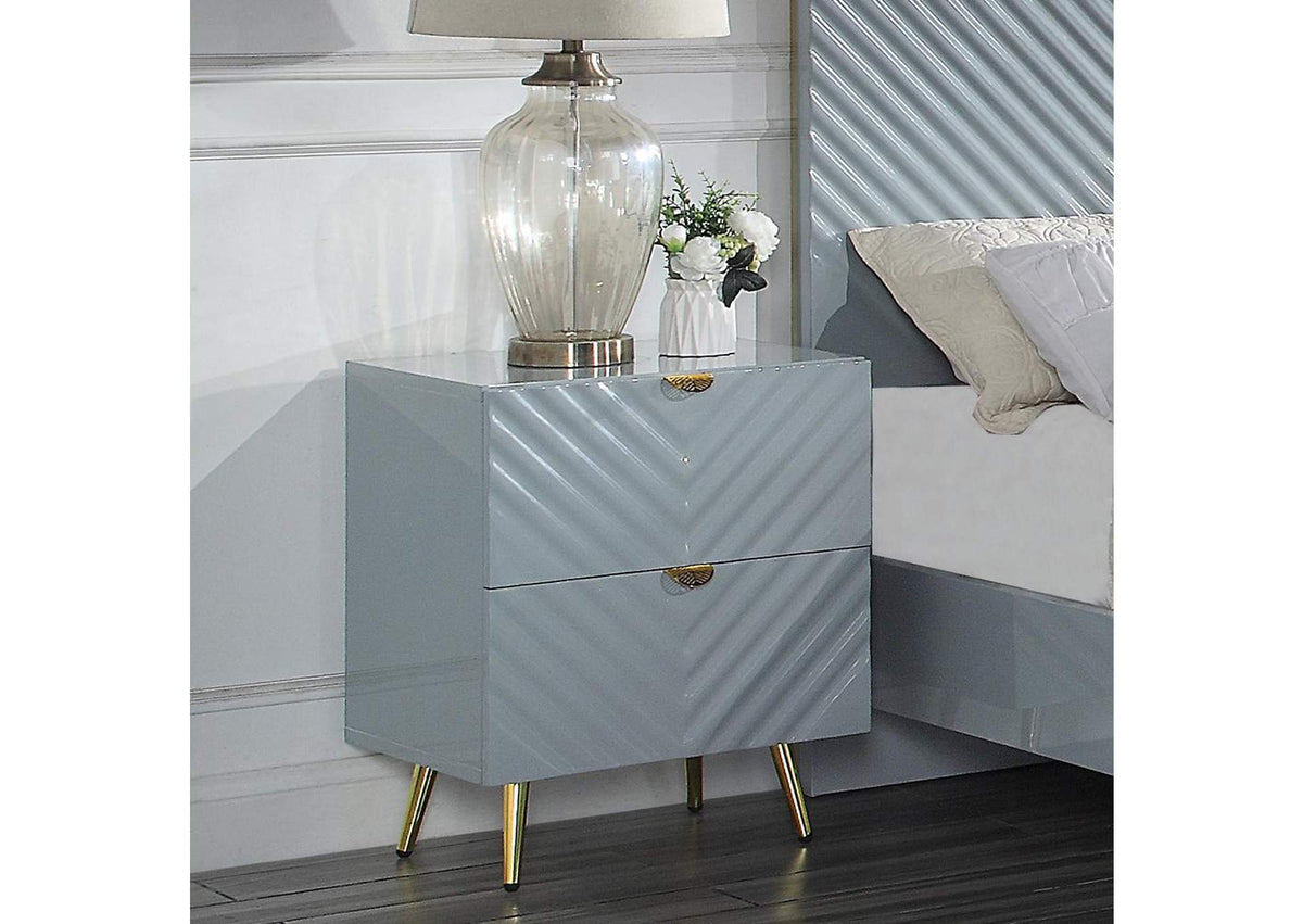 BD01041 Gaines Nightstand