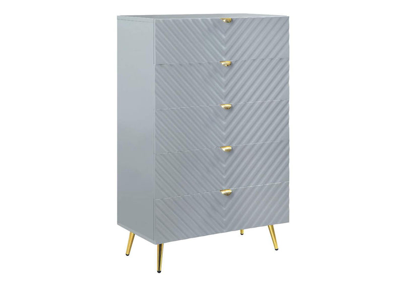 BD01044A Gaines Chest