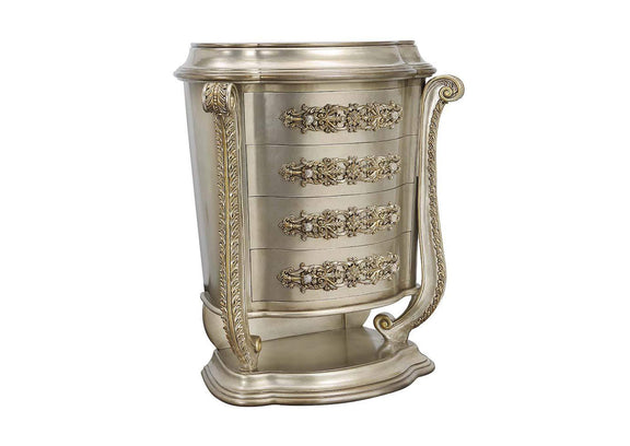 BD01238 Danae Chest