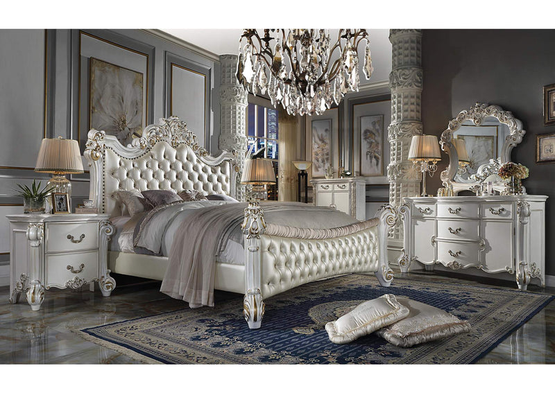 BD01342 Vendome Dresser