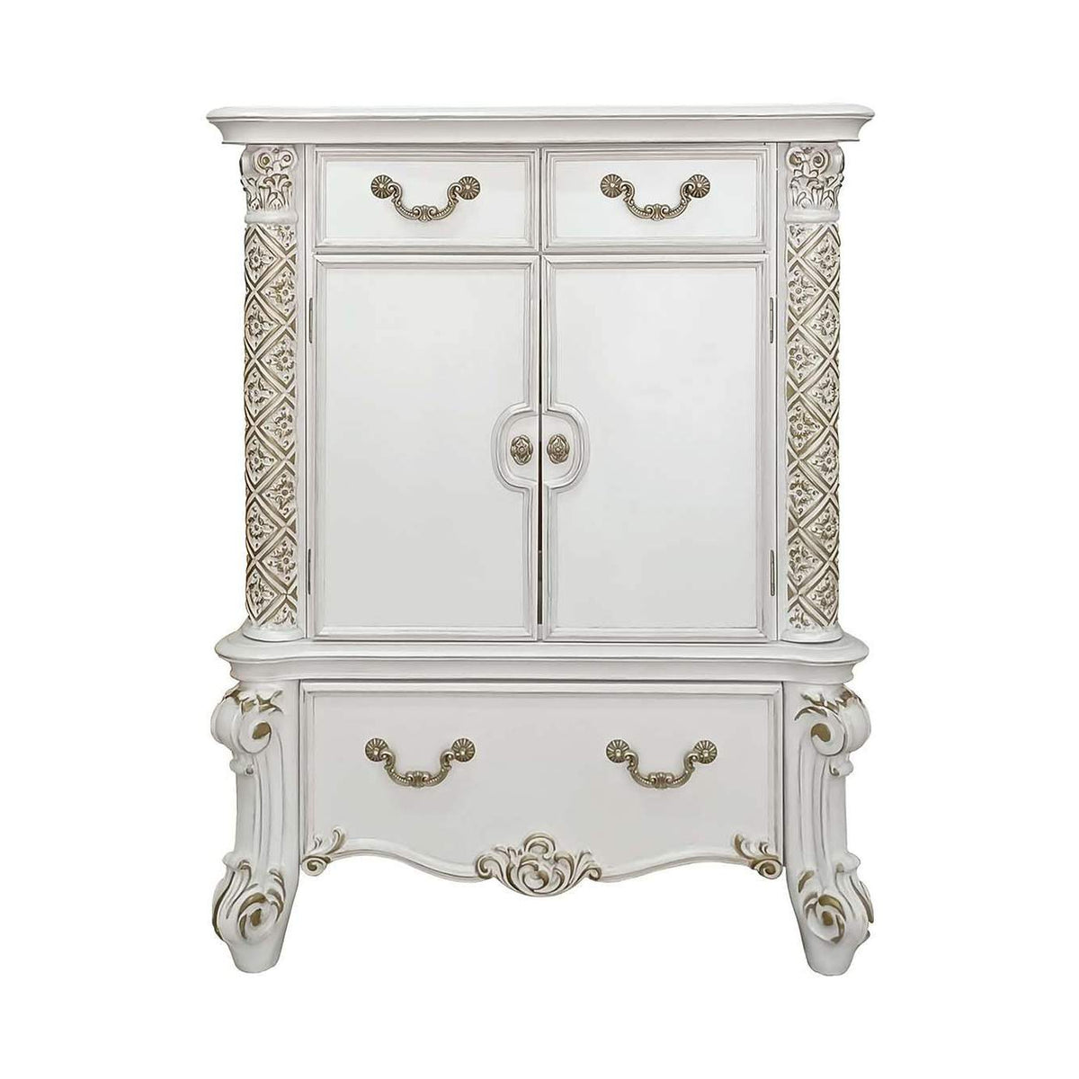 BD01343 Vendome Chest