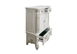 BD01343 Vendome Chest