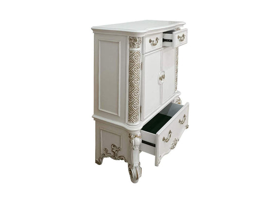 BD01343 Vendome Chest