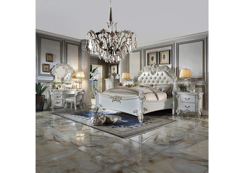 BD01507 Vendome Vanity Desk