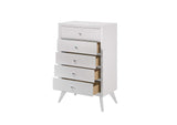 BD01562 Cerys Chest
