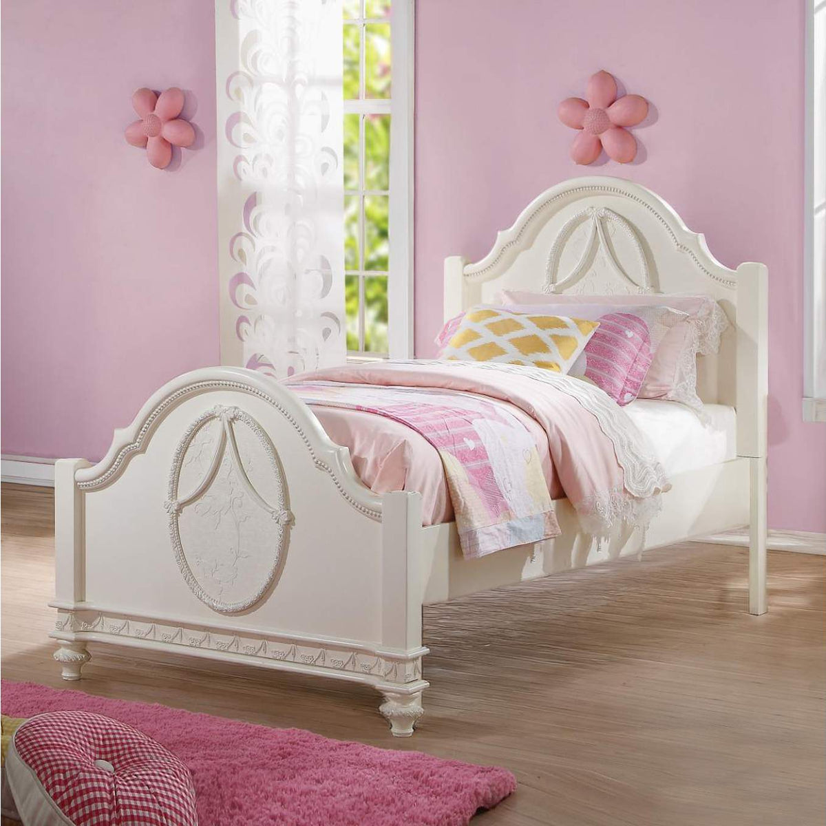 BD02261T Dorothy Twin Post Bed