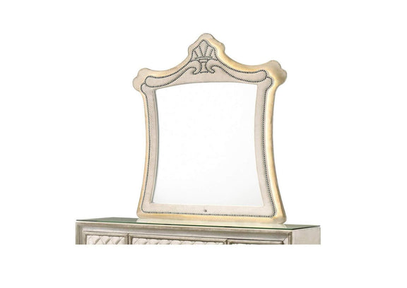 BD02337 Lucienne Mirror with Led