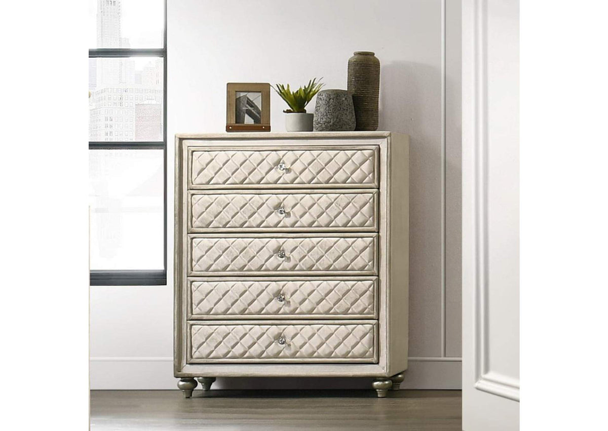 BD02339 Lucienne Chest