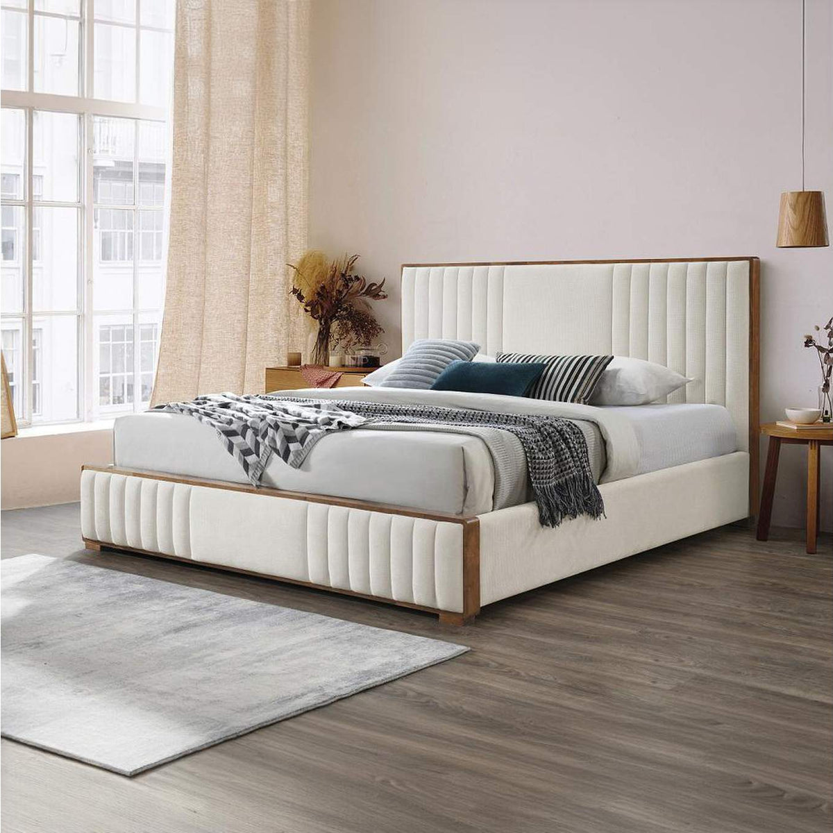 BD02468Q Kaleea Queen Bed