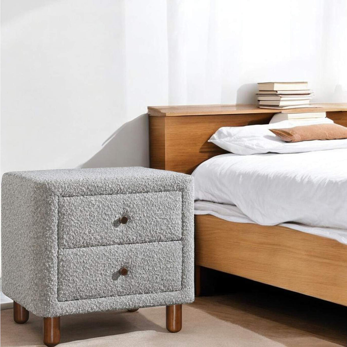 BD02473 Cleo Nightstand