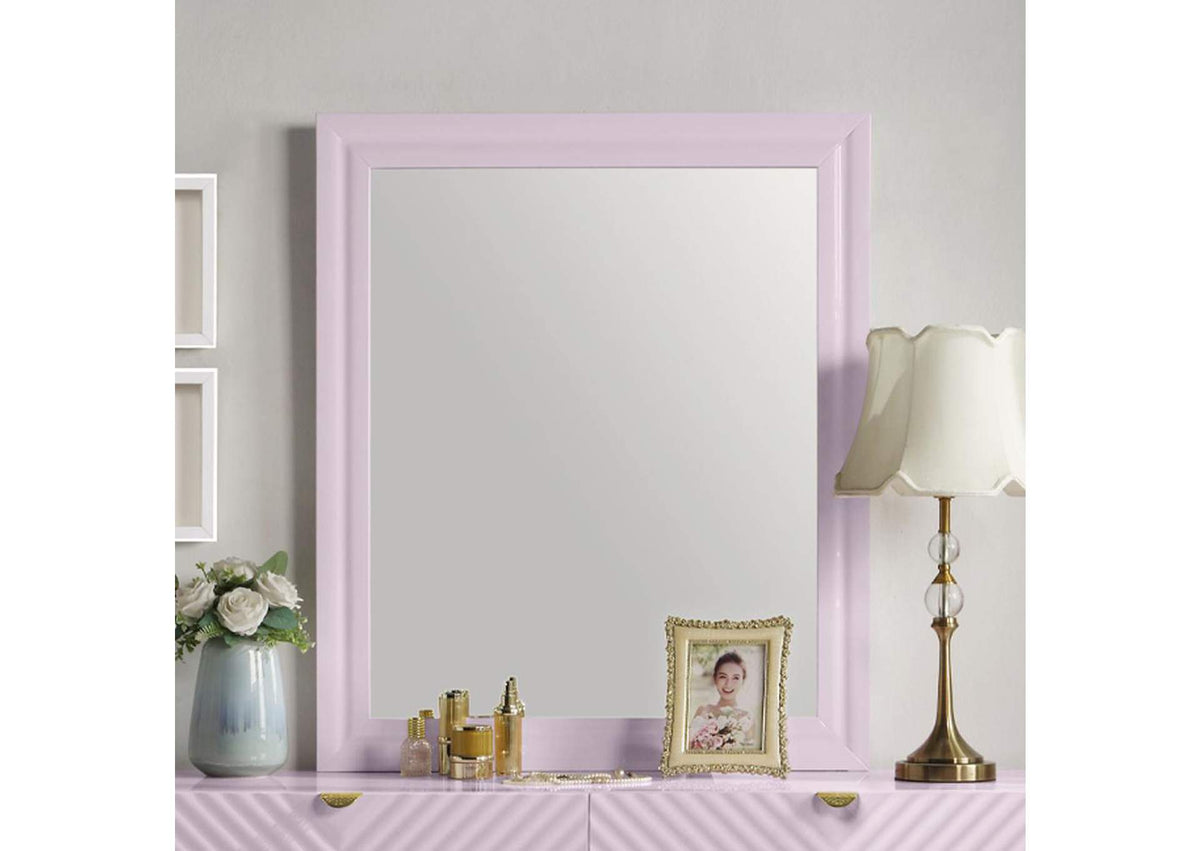 BD02664 Gaines Mirror
