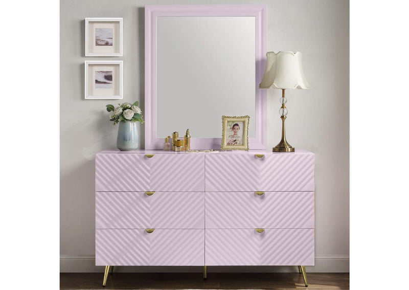 BD02665 Gaines Dresser
