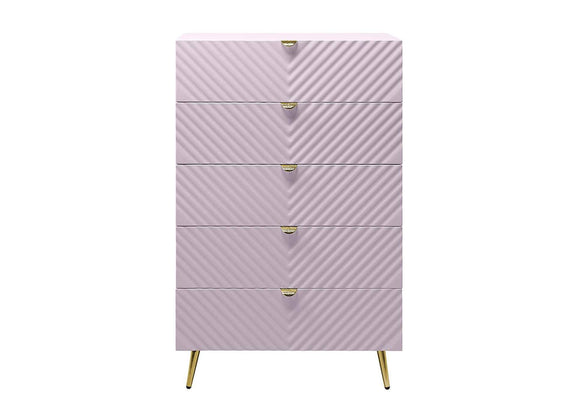BD02666 Gaines Chest