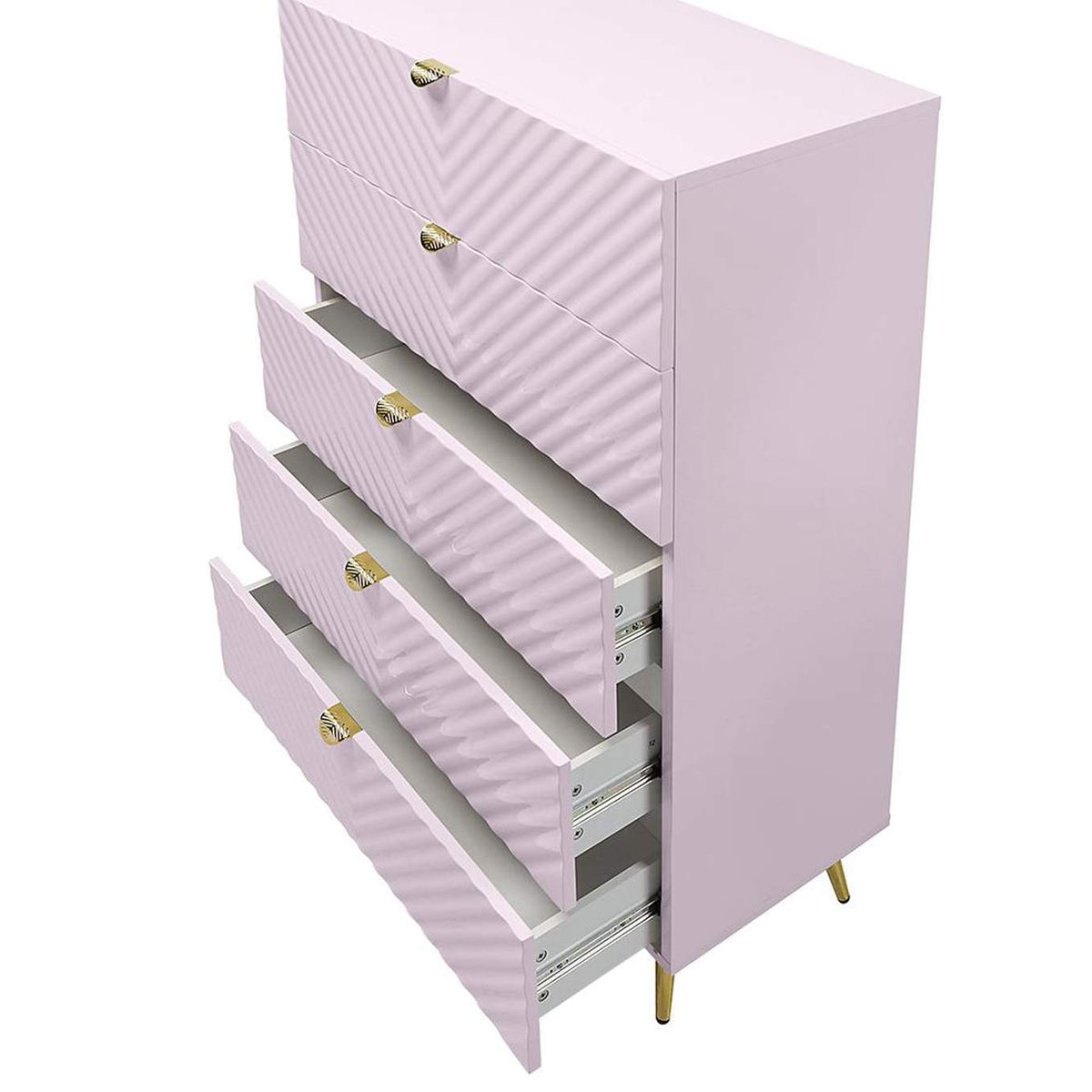 BD02666 Gaines Chest